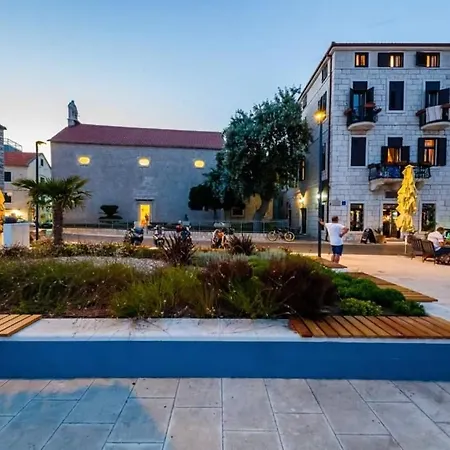 Modern Near Split & Trogir Apartment