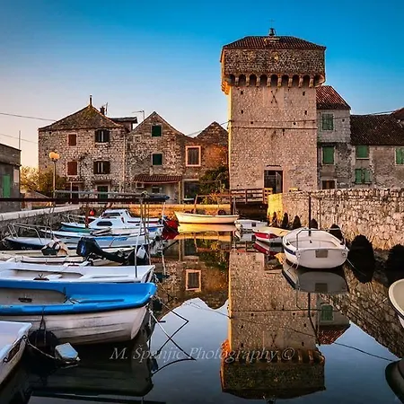 Modern Near Split & Trogir Kastela