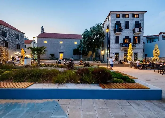 Modern Near Split & Trogir Apartamento